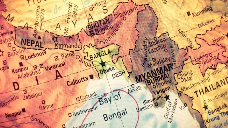 Хунтата в Мианмар помилва бившия президент на страната